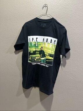 'Today Was a Good Day' Graphic Tee - Black